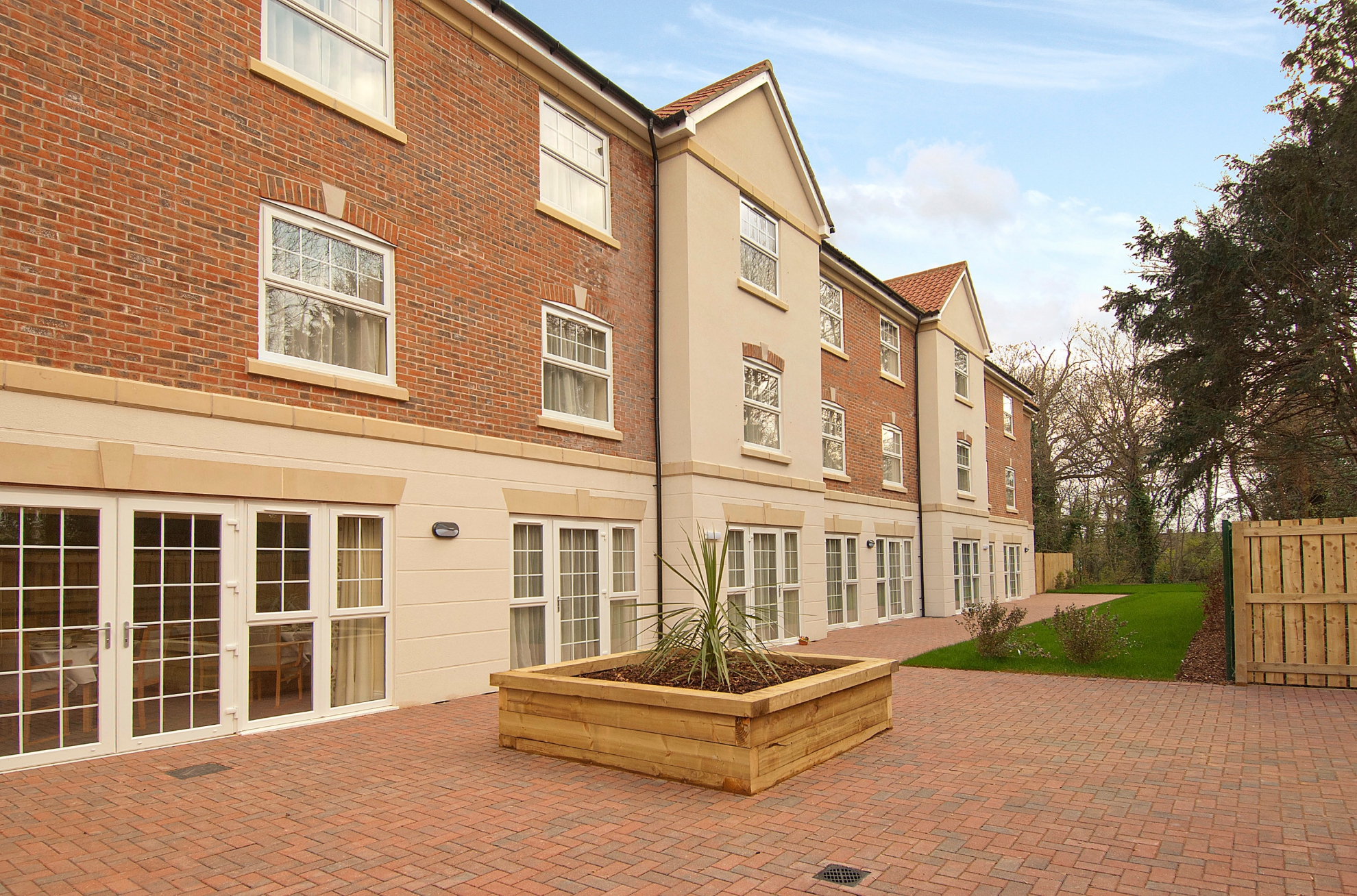 Nursing care home construction Loughotn
